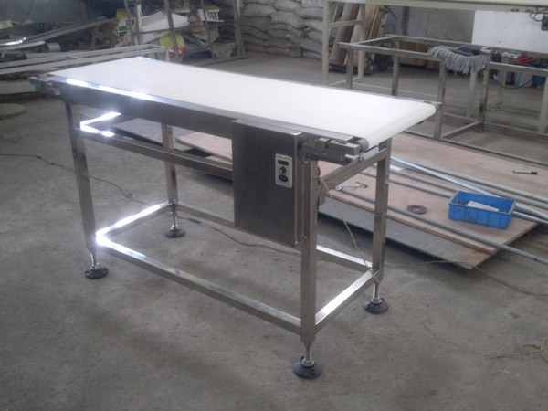 食品金屬檢測設(shè)備